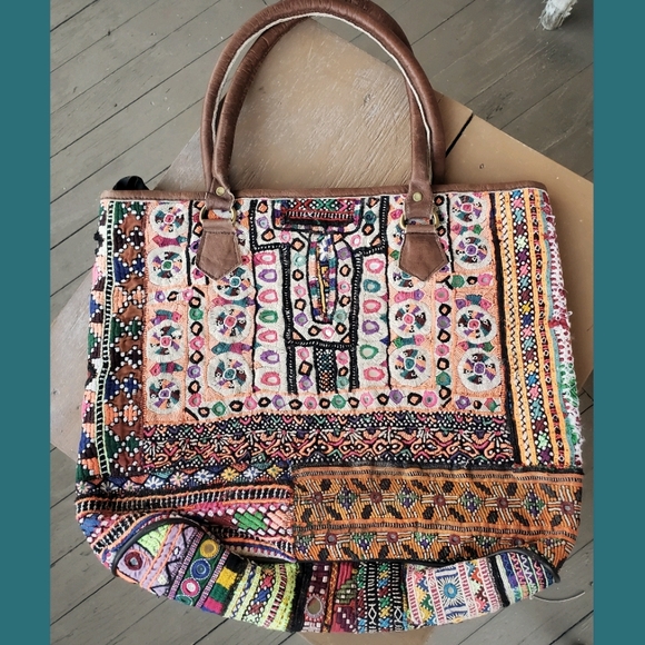 Artisan Banjara zari Boho  Embroidered bag Handmade Patchwork Repurposed - Picture 3 of 16